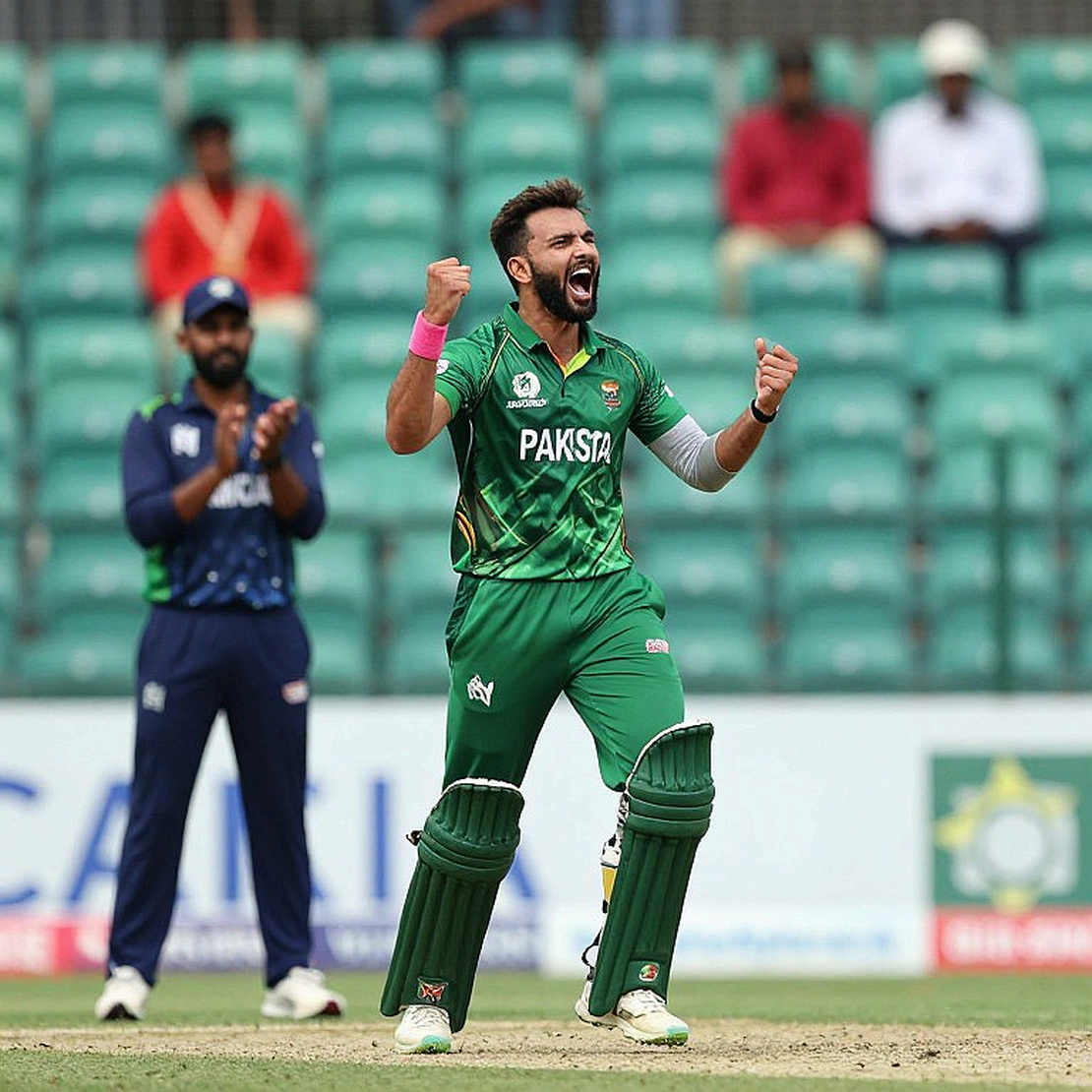 এনওসির অপেক্ষাকক্ষ: এশিয়ার ক্রিকেট-বাজারে ভিসা, বেতন-সিঁড়ি আর হারিয়ে যাওয়া জানুয়ারি